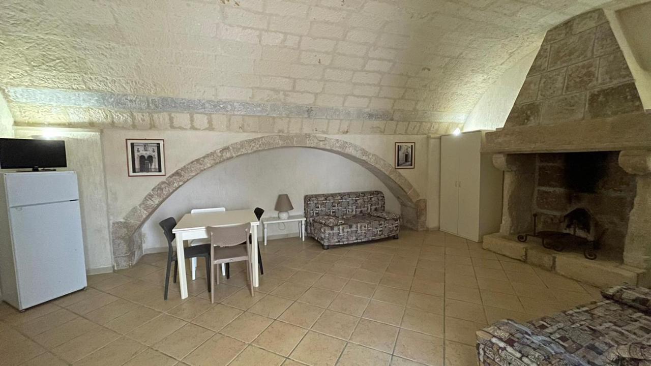 شقة Corte Nel Borgo مينيرفينو دي ليتشي المظهر الخارجي الصورة